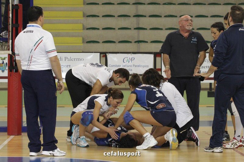 111030 volley 185_tn.jpg